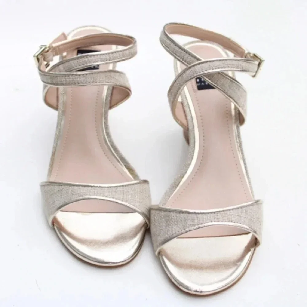 NWOT White House Black Marker wedge sandals